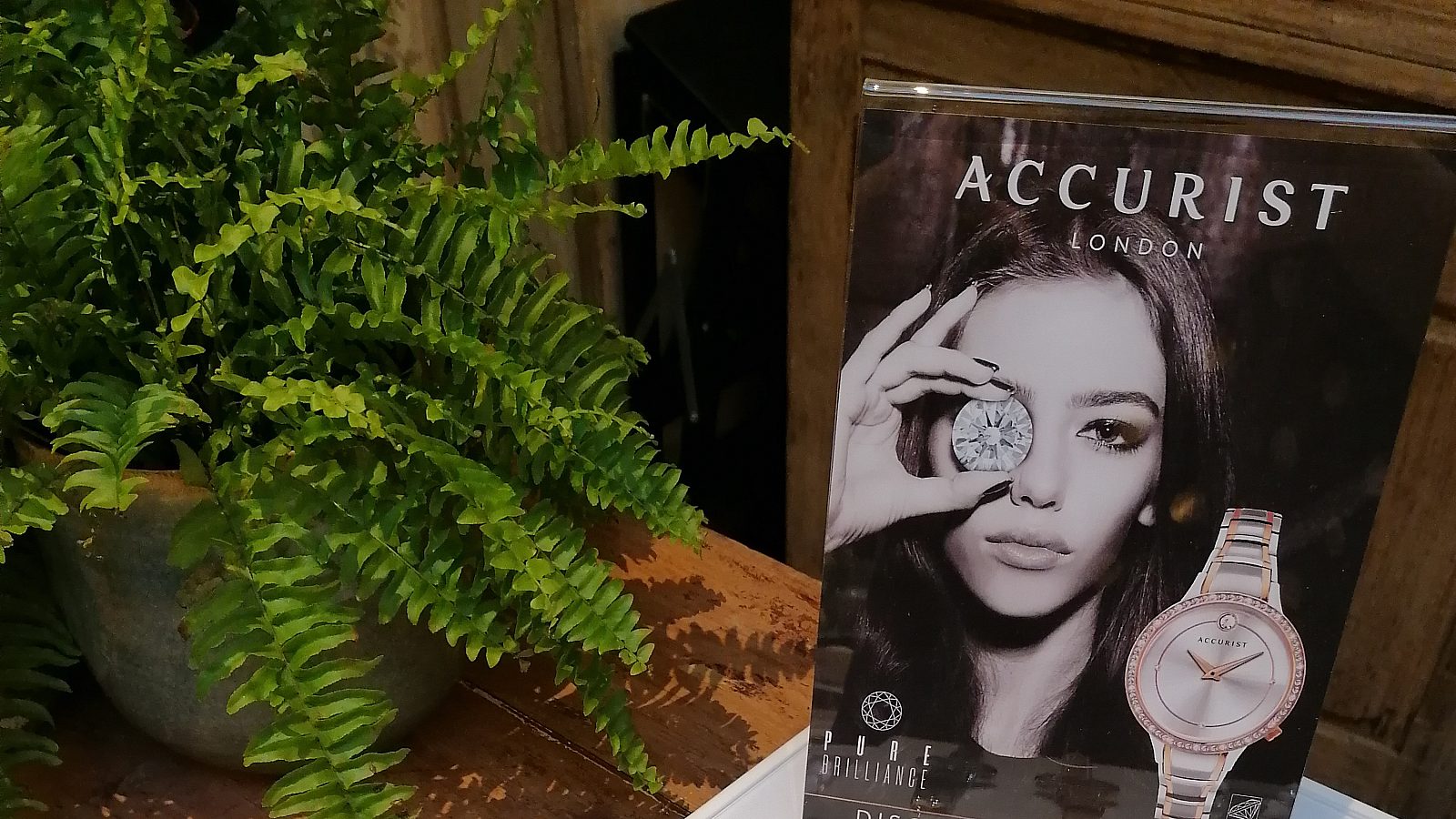 Accurist london hotsell